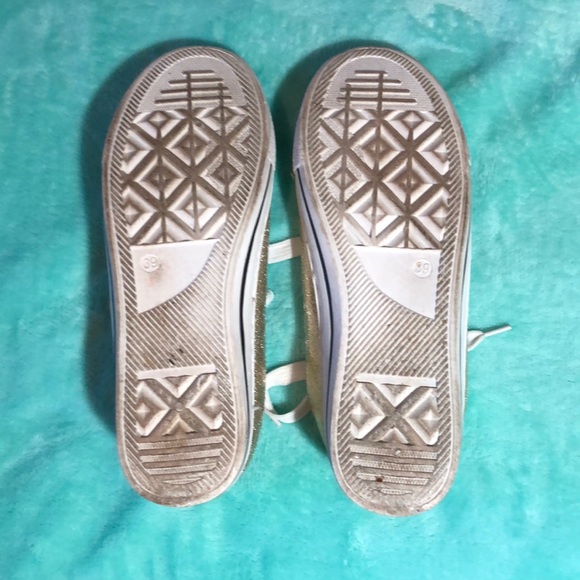 GOLDEN SNEAKERS - Picture 5 of 7